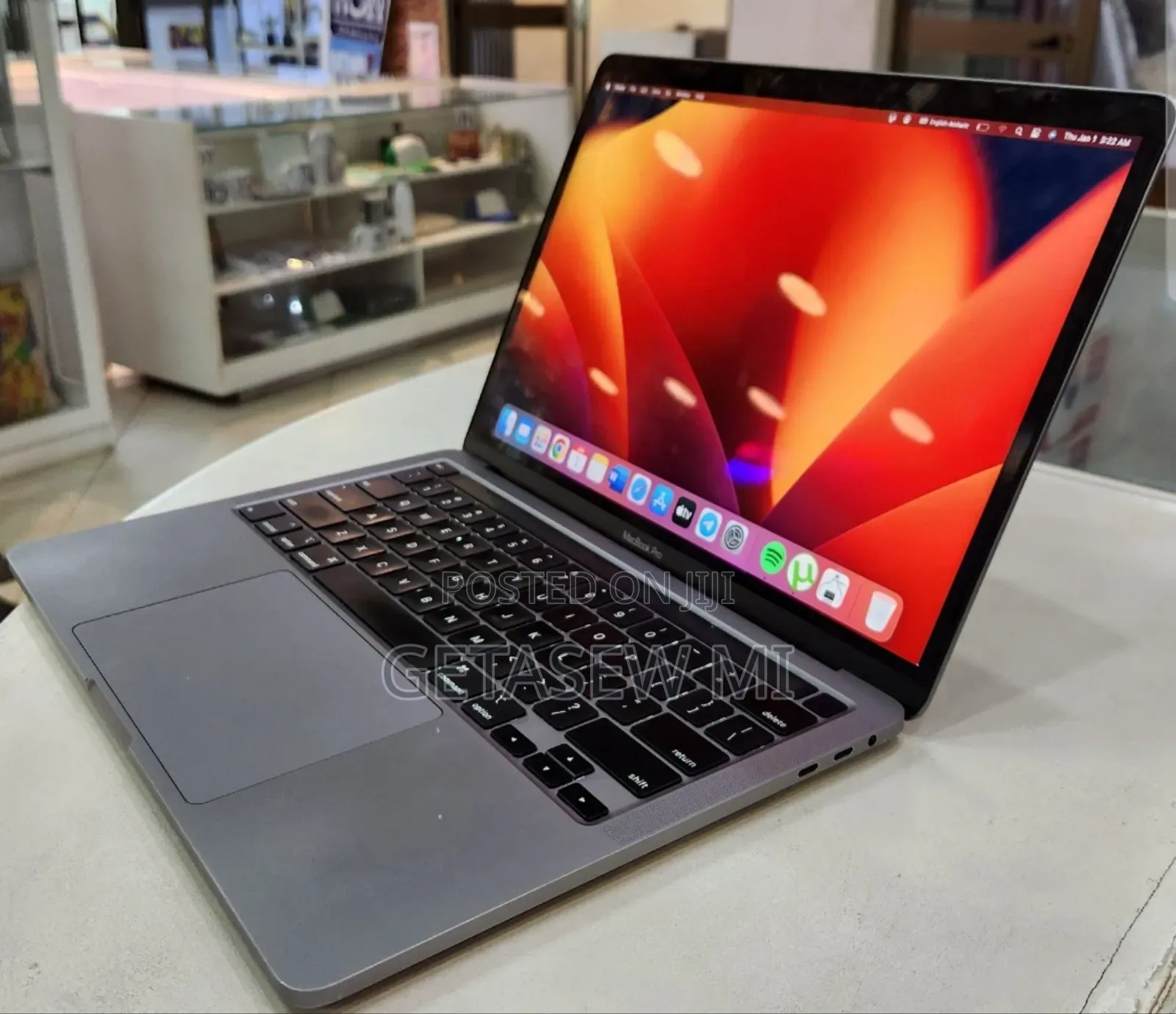 New Laptop Apple MacBook Air 2020 M1 16GB Intel Core I5 SSD 512GB