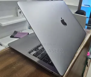 New Laptop Apple MacBook Air 2020 M1 8GB Apple M1 SSD 256GB