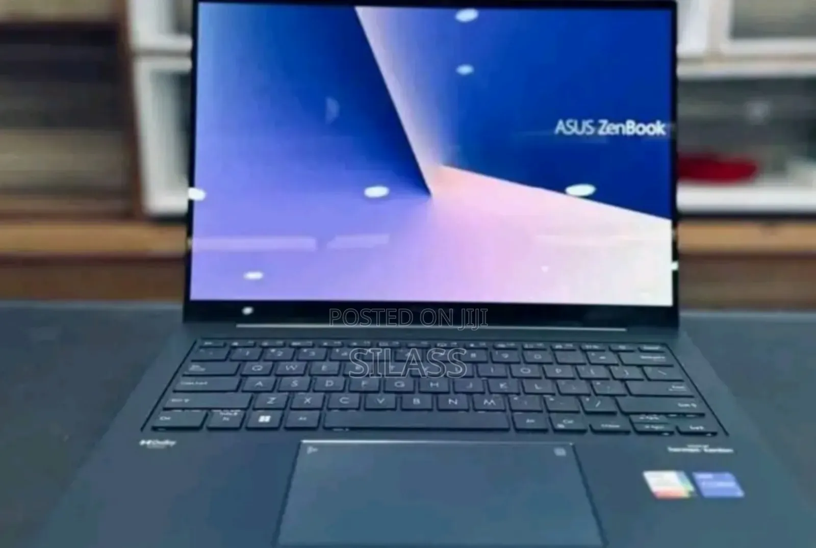 New Laptop Asus Zenbook 14 UX434 16GB Intel Core I7 SSD 512GB