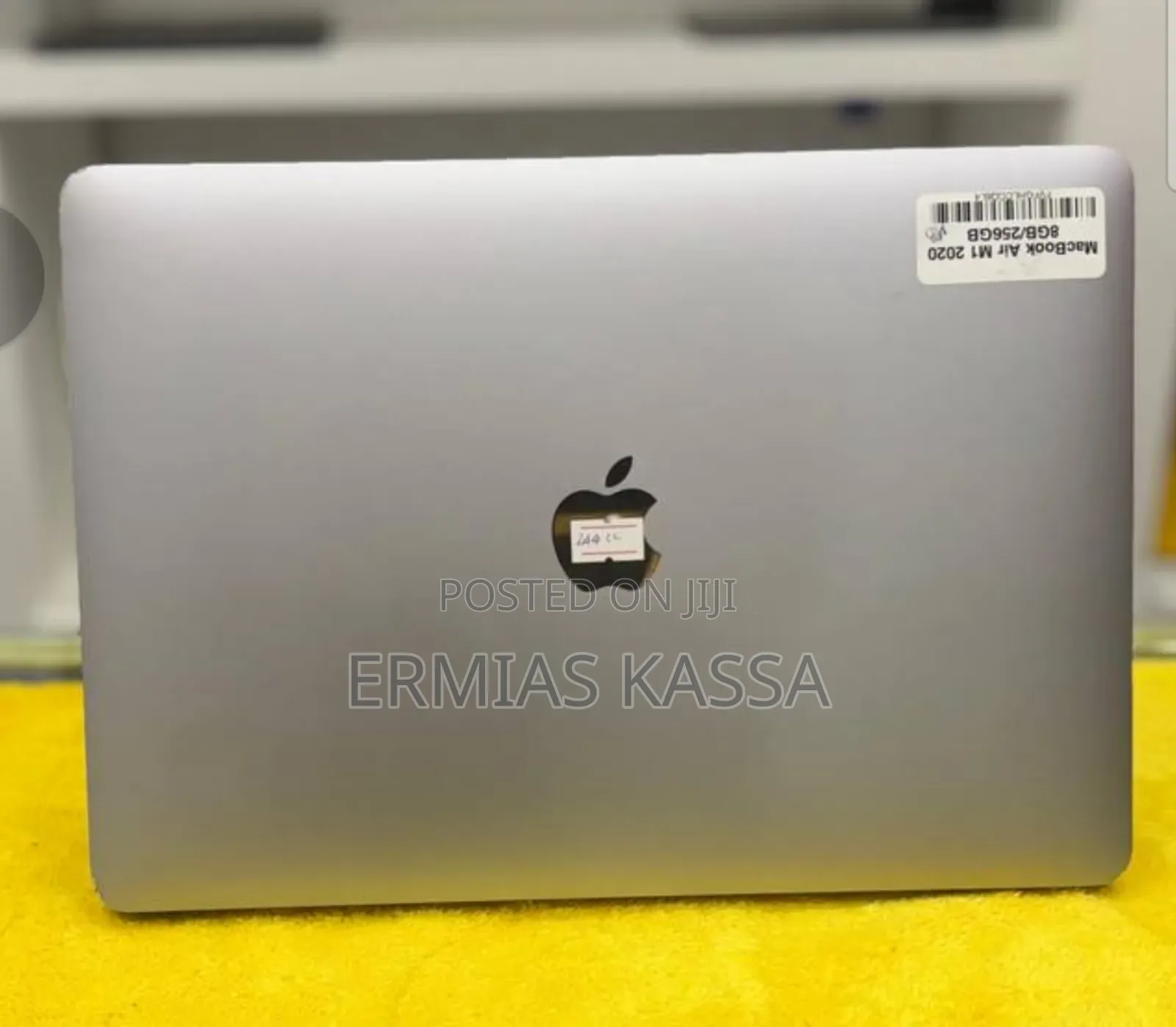 New Laptop Apple MacBook Air 2020 M1 8GB Apple M1 SSD 256GB