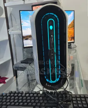 New Dell Alienware Aurora R12 32GB Intel Core I9 SSD 2T