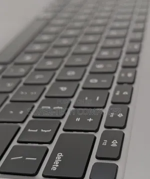 New Laptop Apple MacBook Air 2020 M1 8GB Apple M1 SSD 256GB