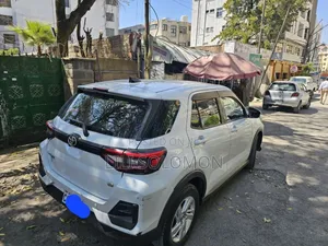 Toyota Raize 2022 White