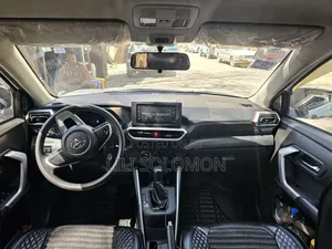 Toyota Raize 2022 White