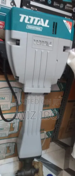 Dimolishn Breck Hamer