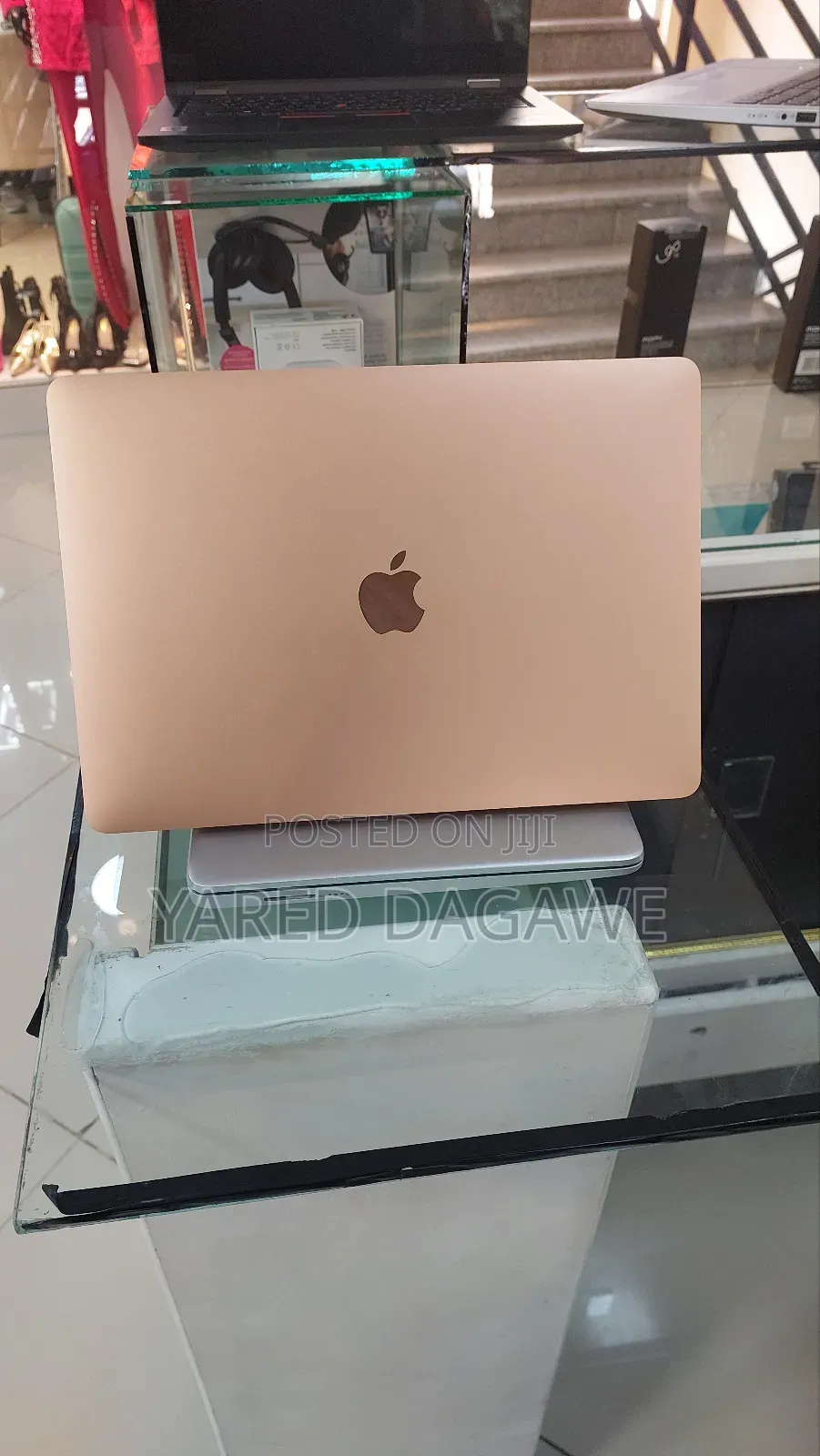 New Laptop Apple MacBook Air 2020 M1 8GB Apple M1 SSD 256GB