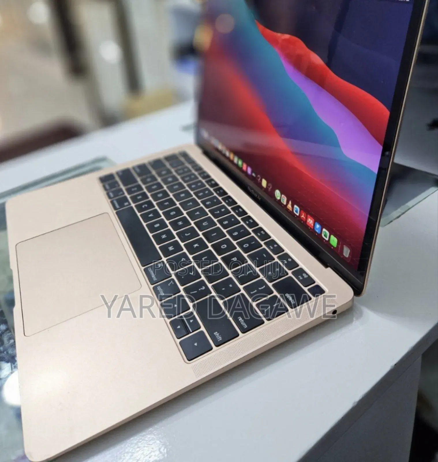 New Laptop Apple MacBook Air 2020 M1 8GB Apple M1 SSD 256GB