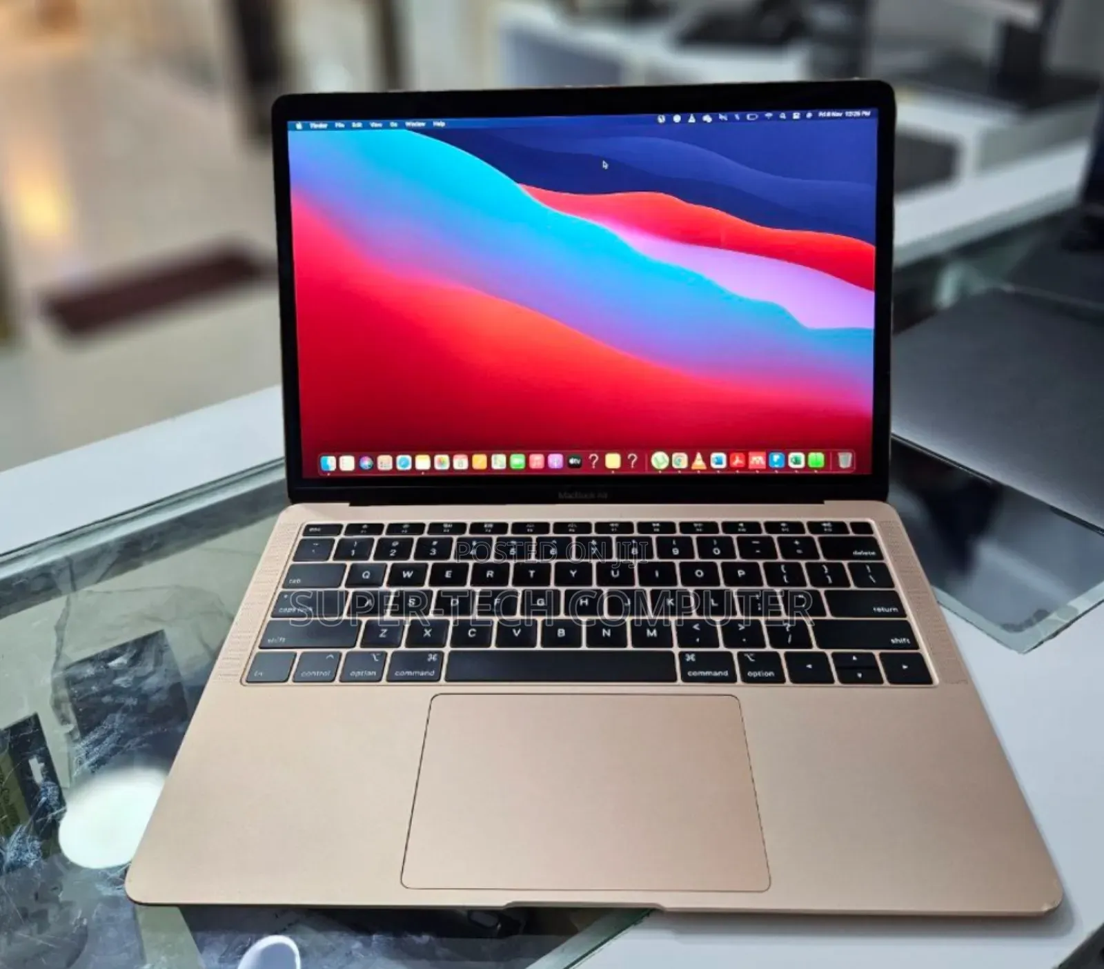 New Laptop Apple MacBook Air 2020 M1 8GB Apple M1 SSD 256GB