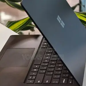 New Laptop Microsoft Surface Laptop 5 16GB Intel Core i7 SSD 512GB