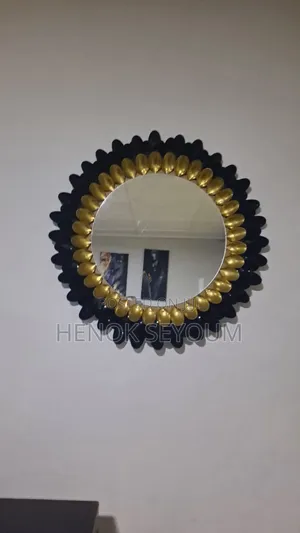 Photo - Wall Mirror
