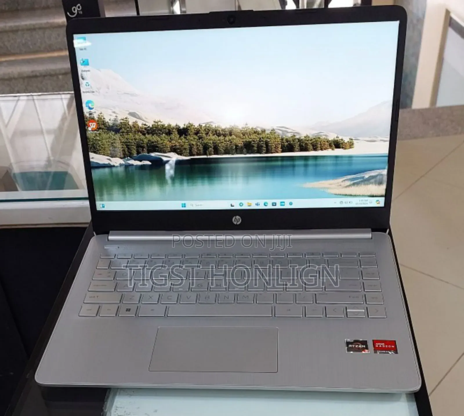 New Laptop HP Stream Notebook 8GB AMD Ryzen 3 SSD 512GB