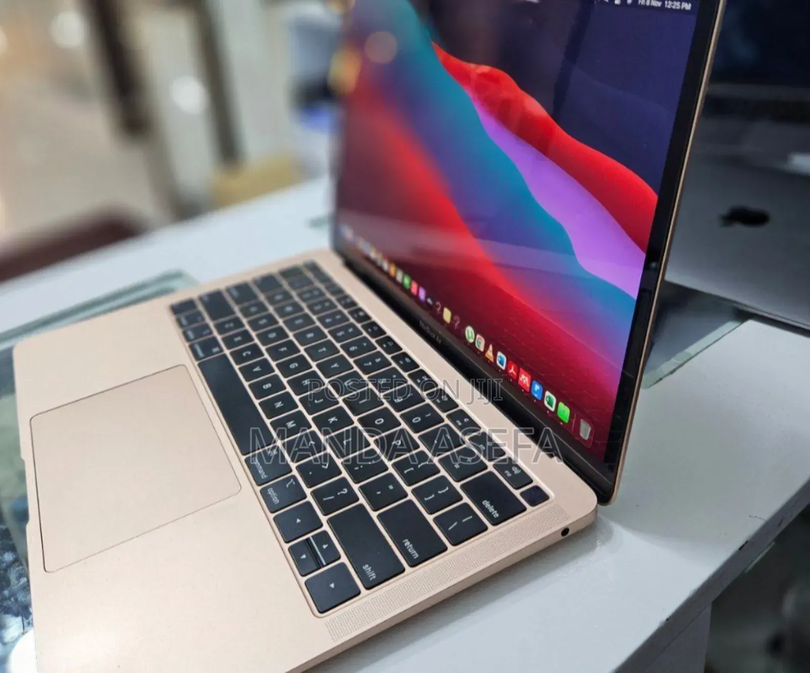 New Laptop Apple MacBook Air 8GB Apple M1 SSD 256GB