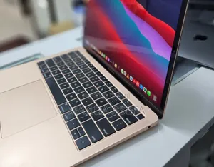 New Laptop Apple MacBook Air 8GB Apple M1 SSD 256GB