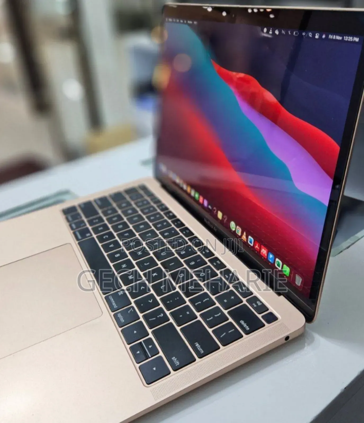 New Laptop Apple MacBook Air 2020 M1 8GB Intel Core I7 SSD 256GB