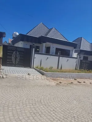 3bdrm Villa in Ayat Meri, Luxury, Bole for sale