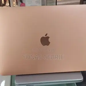 New Laptop Apple MacBook Air 8GB Apple M1 SSD 256GB