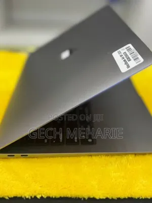 New Laptop Apple MacBook Air 2020 M1 8GB Apple M1 SSD 256GB