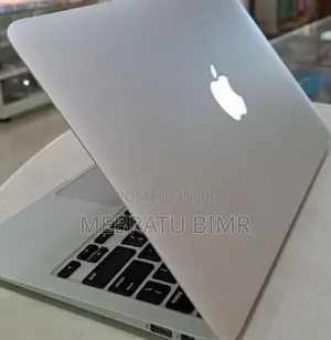 New Laptop Apple MacBook Air 2015 4GB Intel Core I5 SSD 128GB