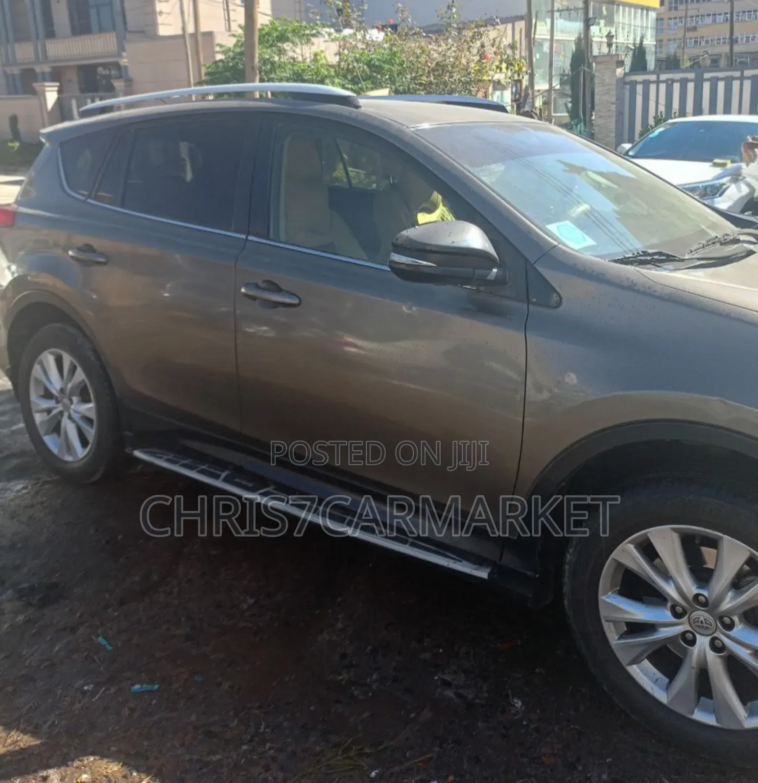 Toyota RAV4 2013 Brown