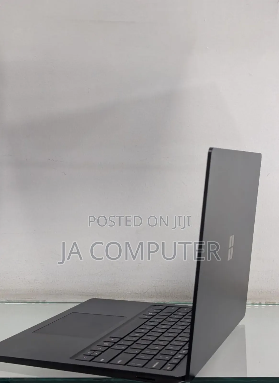 New Laptop Microsoft Surface Laptop 5 16GB Intel Core I7 SSD 512GB