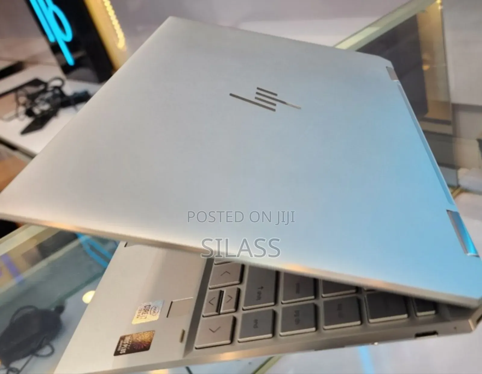 New Laptop HP Spectre X360 16GB Intel Core I7 SSD 1T