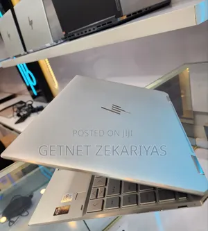 New Laptop HP Spectre 16GB Intel Core I7 SSD 1T