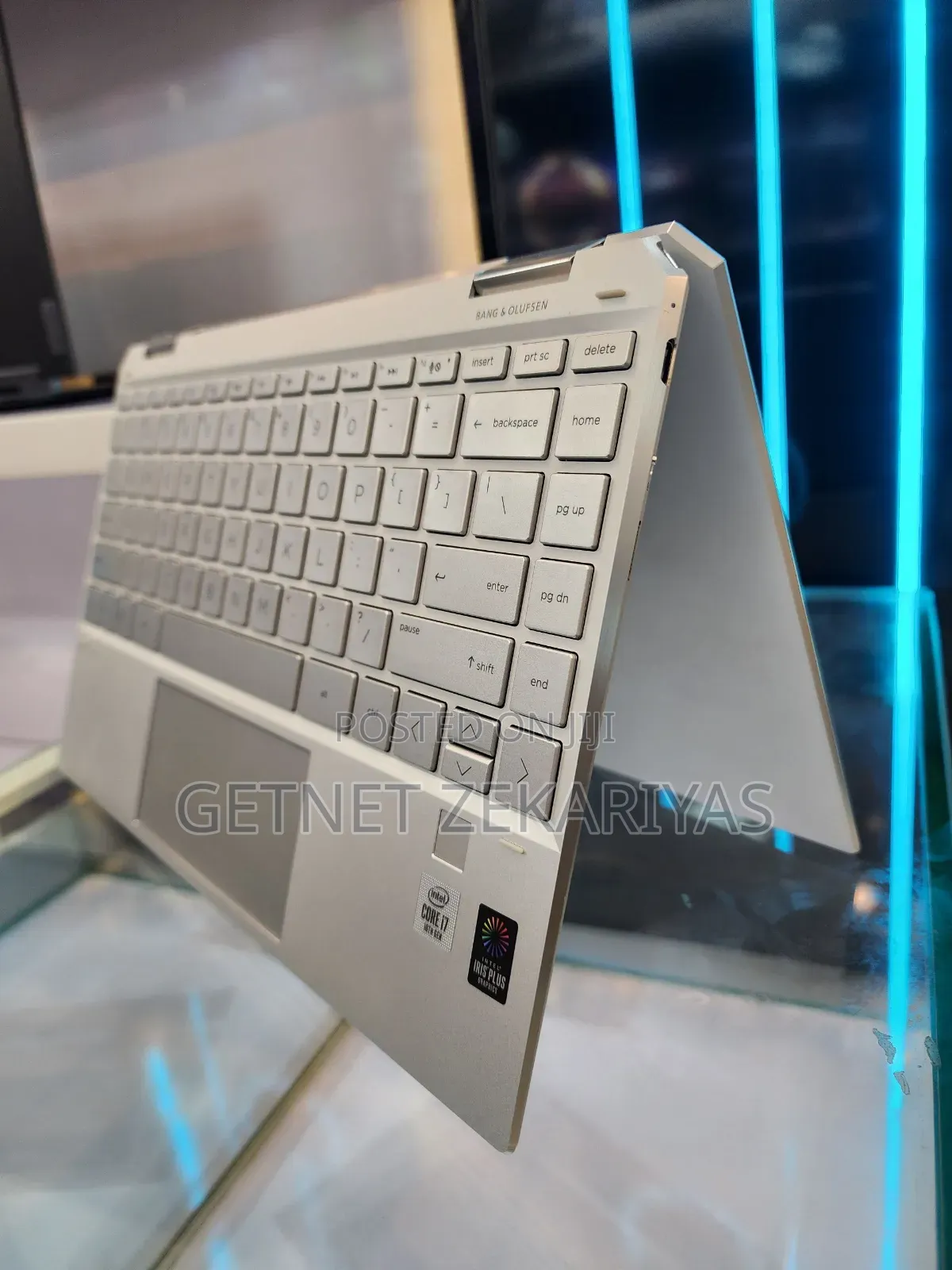 New Laptop HP Spectre 16GB Intel Core I7 SSD 1T