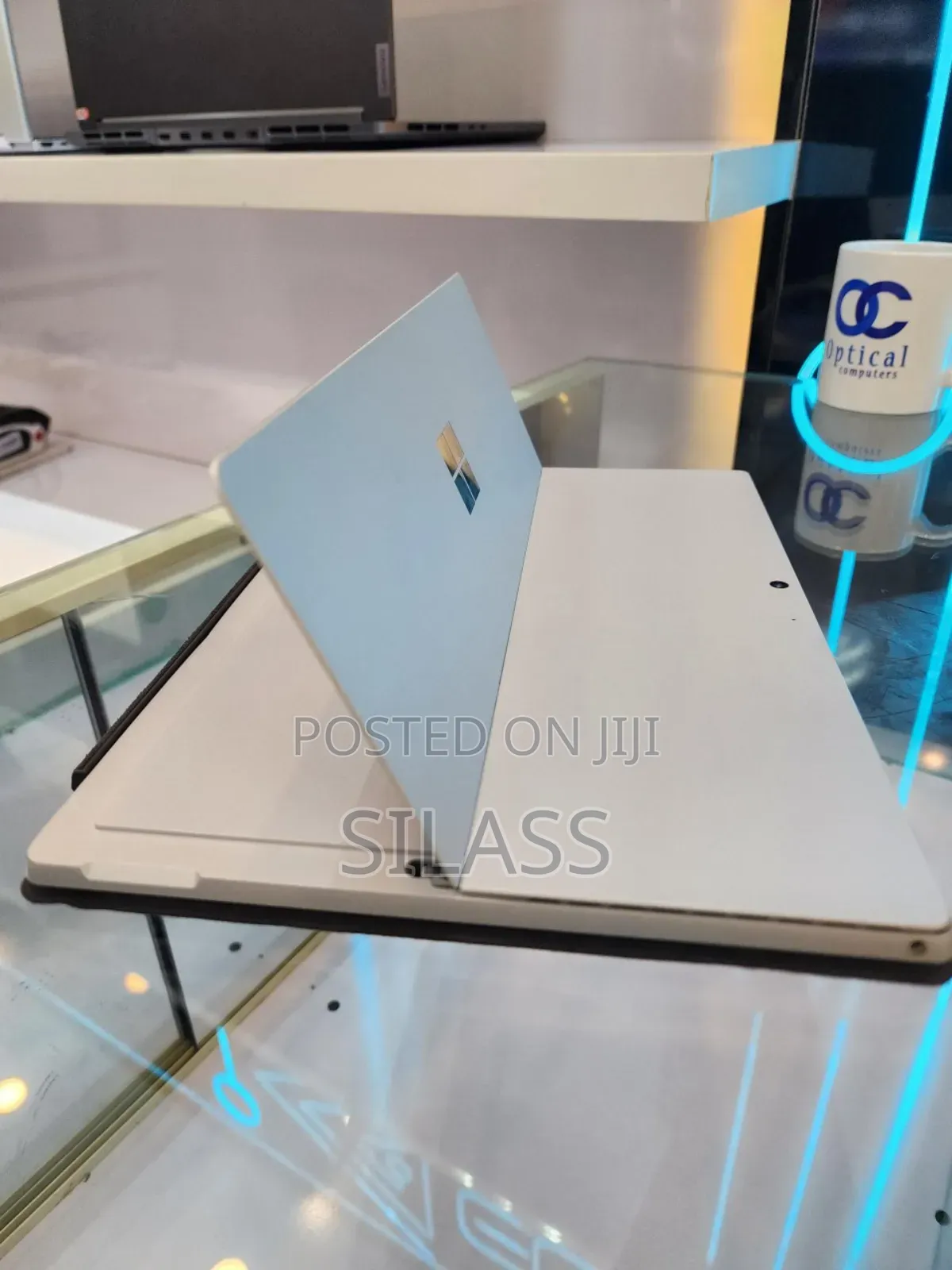 New Laptop Microsoft Surface Pro 7 8GB Intel Core I5 SSD 256GB