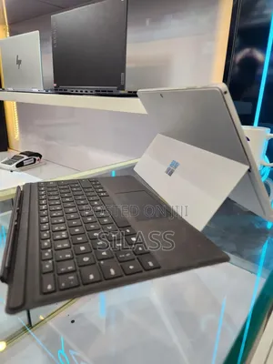 New Laptop Microsoft Surface Pro 7 8GB Intel Core I5 SSD 256GB