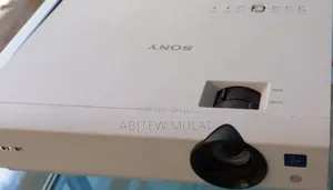 Photo - Brand New Sony Projector Model Name VPL-DX100 Hardware