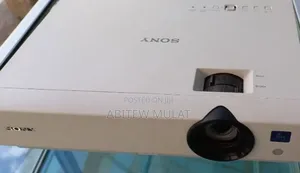 Brand New Sony Projector Model Name VPL-DX100 Hardware