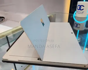 New Laptop Microsoft Surface Pro 7 8GB Intel Core I5 SSD 256GB