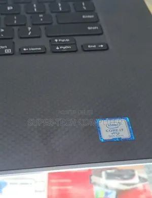 New Laptop Dell Precision 15 7520 32GB Intel Core I7 SSD 512GB