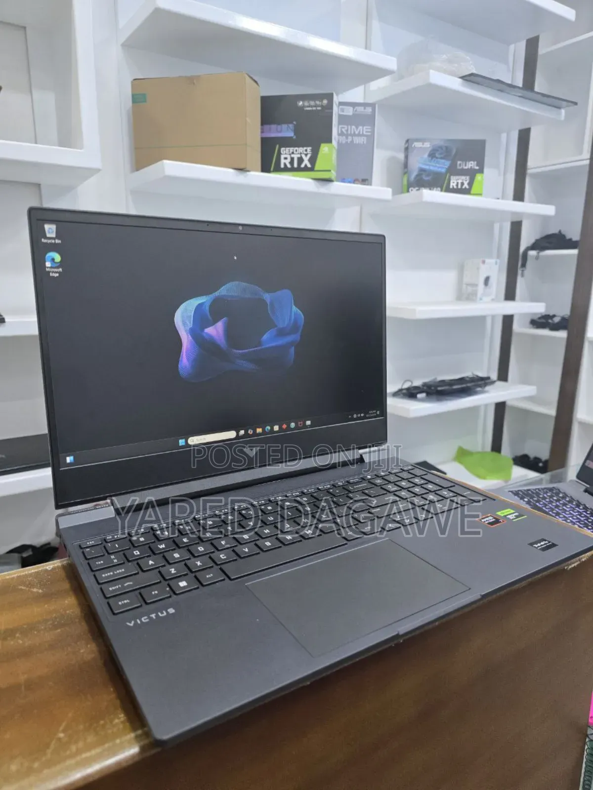 New Laptop HP Victus 16 16GB AMD Ryzen 7 SSD 1T