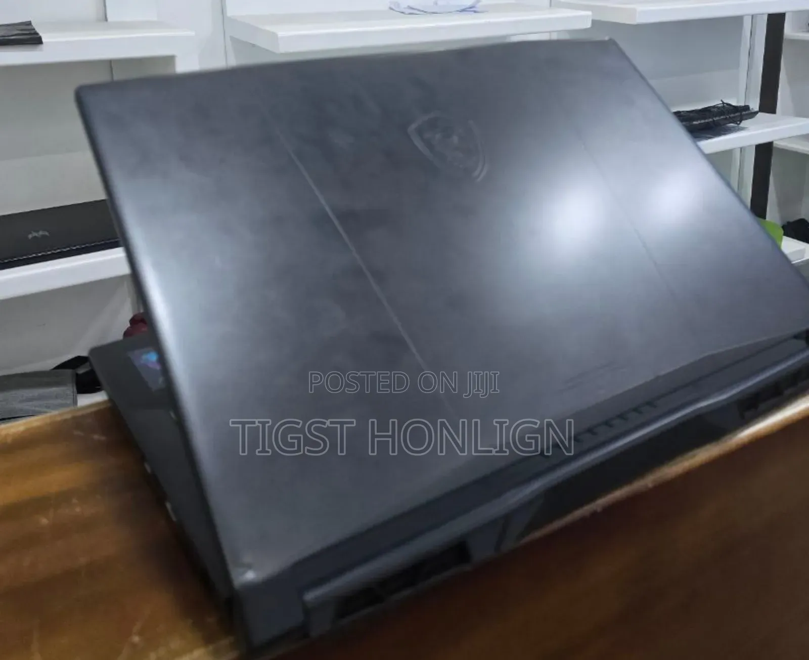 New Laptop MSI Katana 15 16GB AMD Ryzen 7 SSD 1T