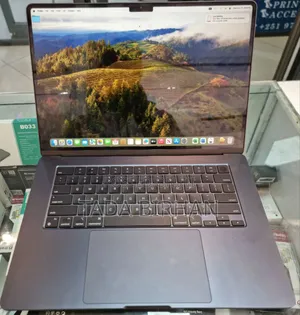 Photo - New Apple MacBook Air 2024 M3 15-Inch 16GB Apple M3 Max SSD 512GB