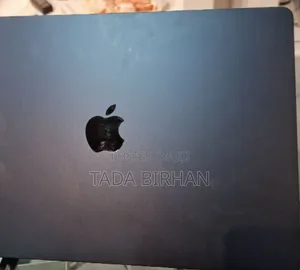 New Apple MacBook Air 2024 M3 15-Inch 16GB Apple M3 Max SSD 512GB