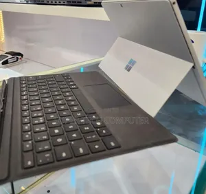 Photo - New Laptop Microsoft Surface Pro 7 8GB Intel Core I5 SSD 256GB