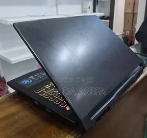 New Laptop MSI Katana 15 16GB AMD Ryzen 7 SSD 1T