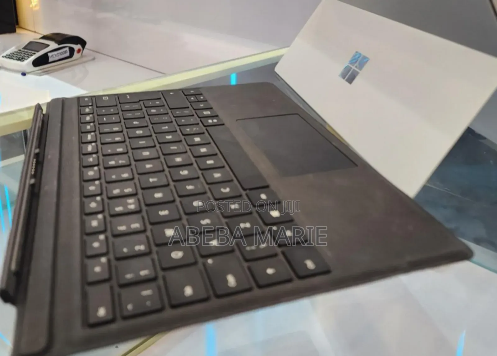 New Laptop Microsoft Surface Pro 7 8GB Intel Core I5 SSD 256GB