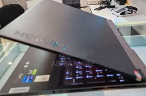 New Laptop Lenovo 16GB Intel Core I7 SSD 1T