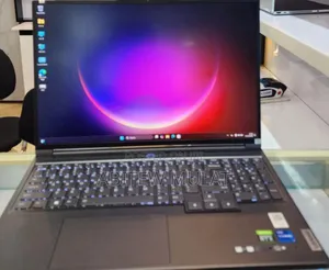 New Laptop Lenovo Legion 7 16GB Intel Core I7 SSD 1T