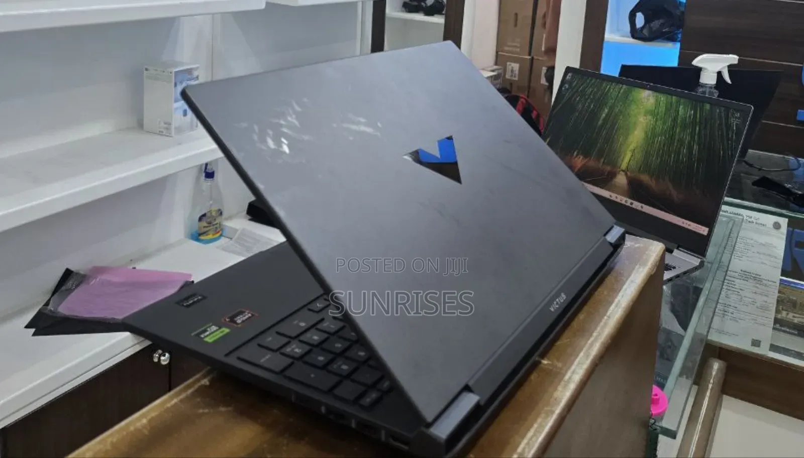 New Laptop HP Victus 16 16GB AMD Ryzen 7 SSD 512GB