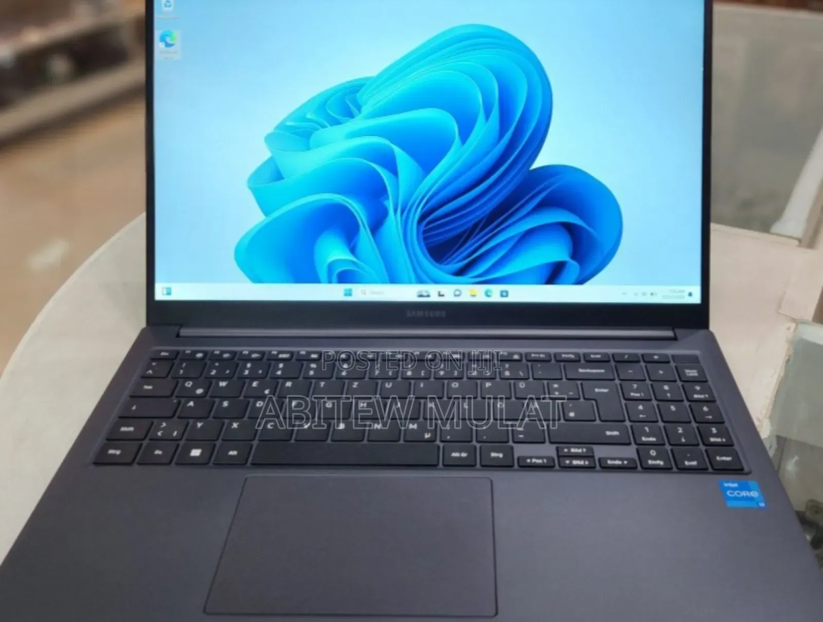 New Laptop Samsung Galaxy Book 2 8GB Intel Core I3 SSD 256GB