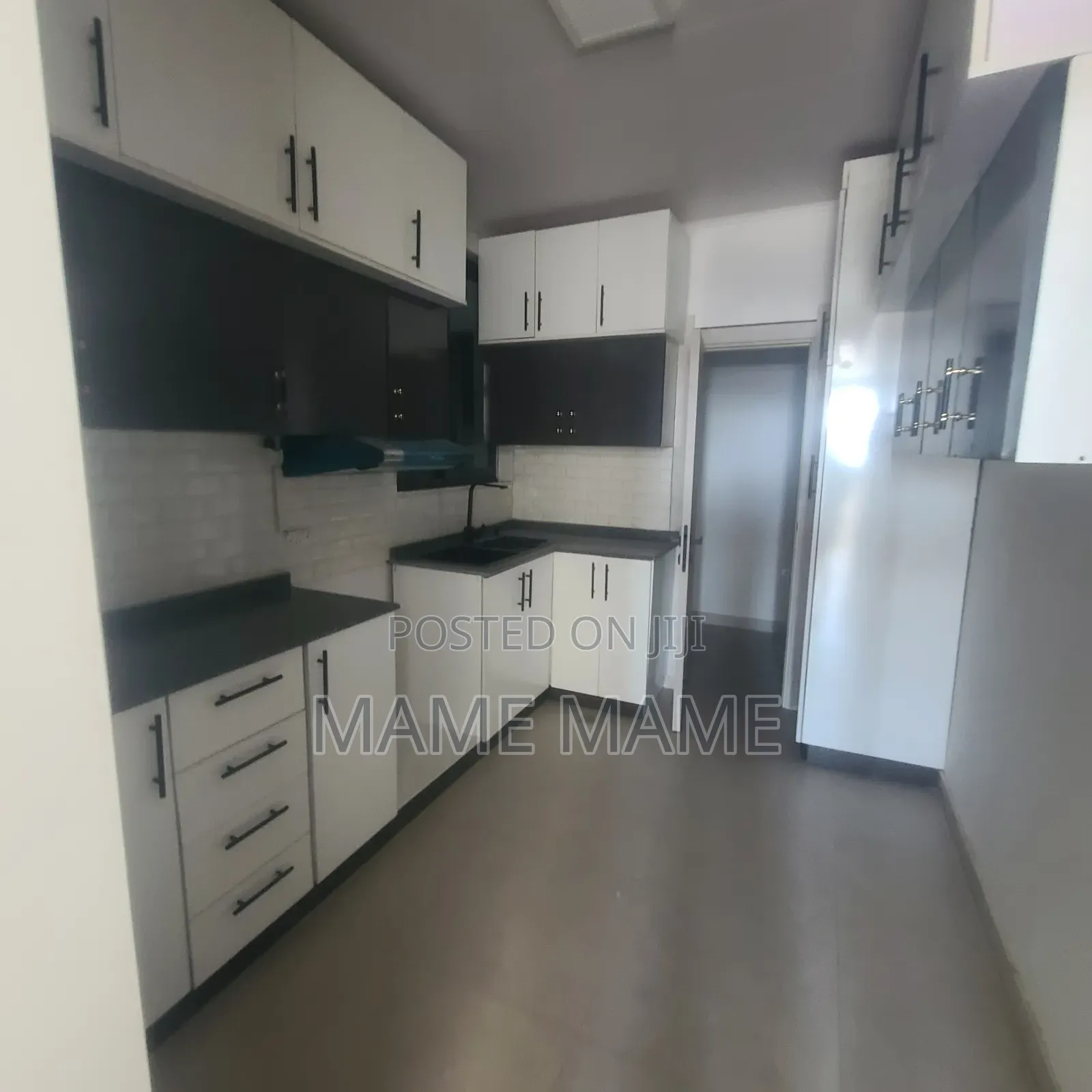 3bdrm Apartment in Addis Abeba, Bole for rent
