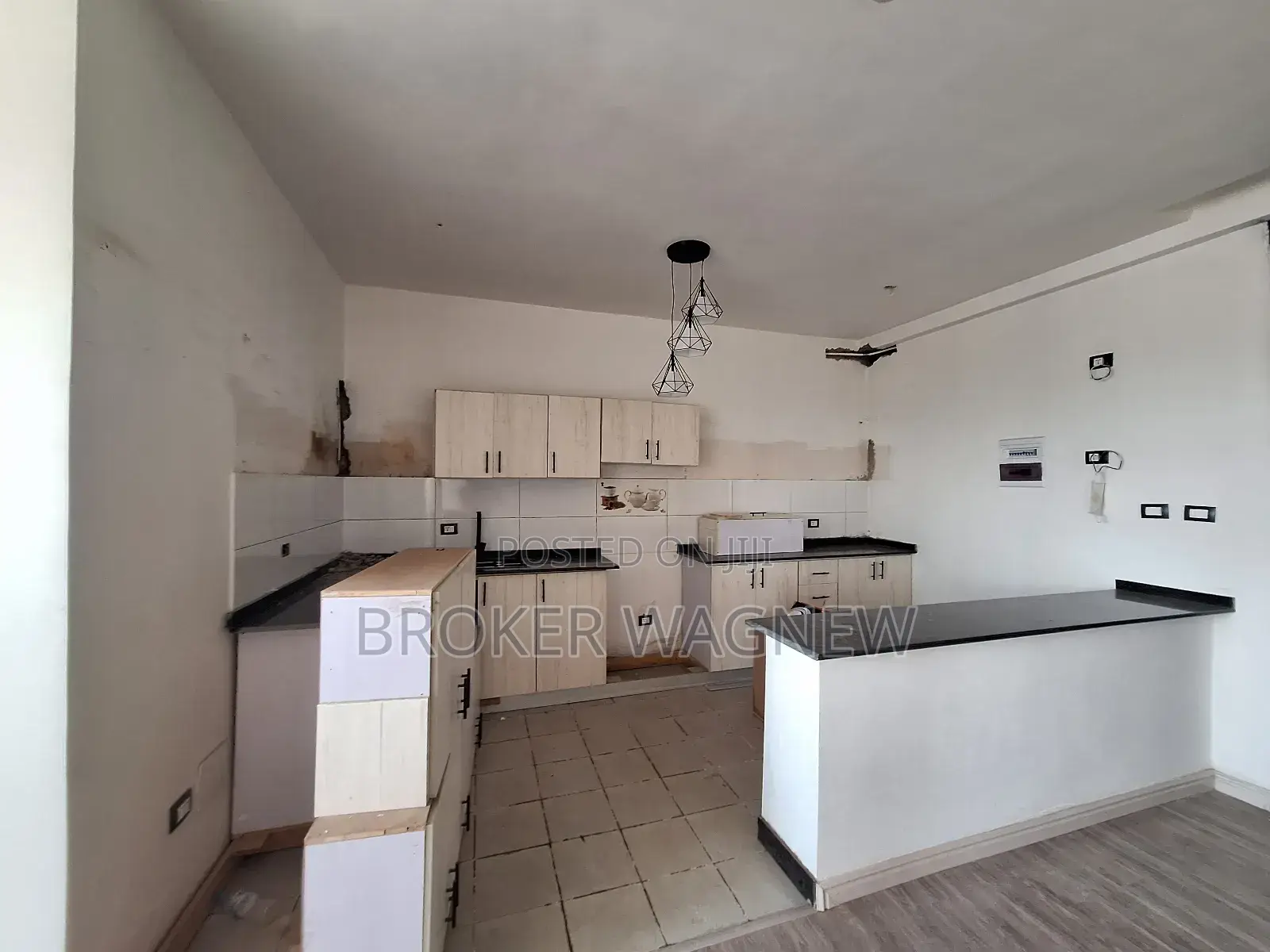 2bdrm Apartment in Yeka for rent