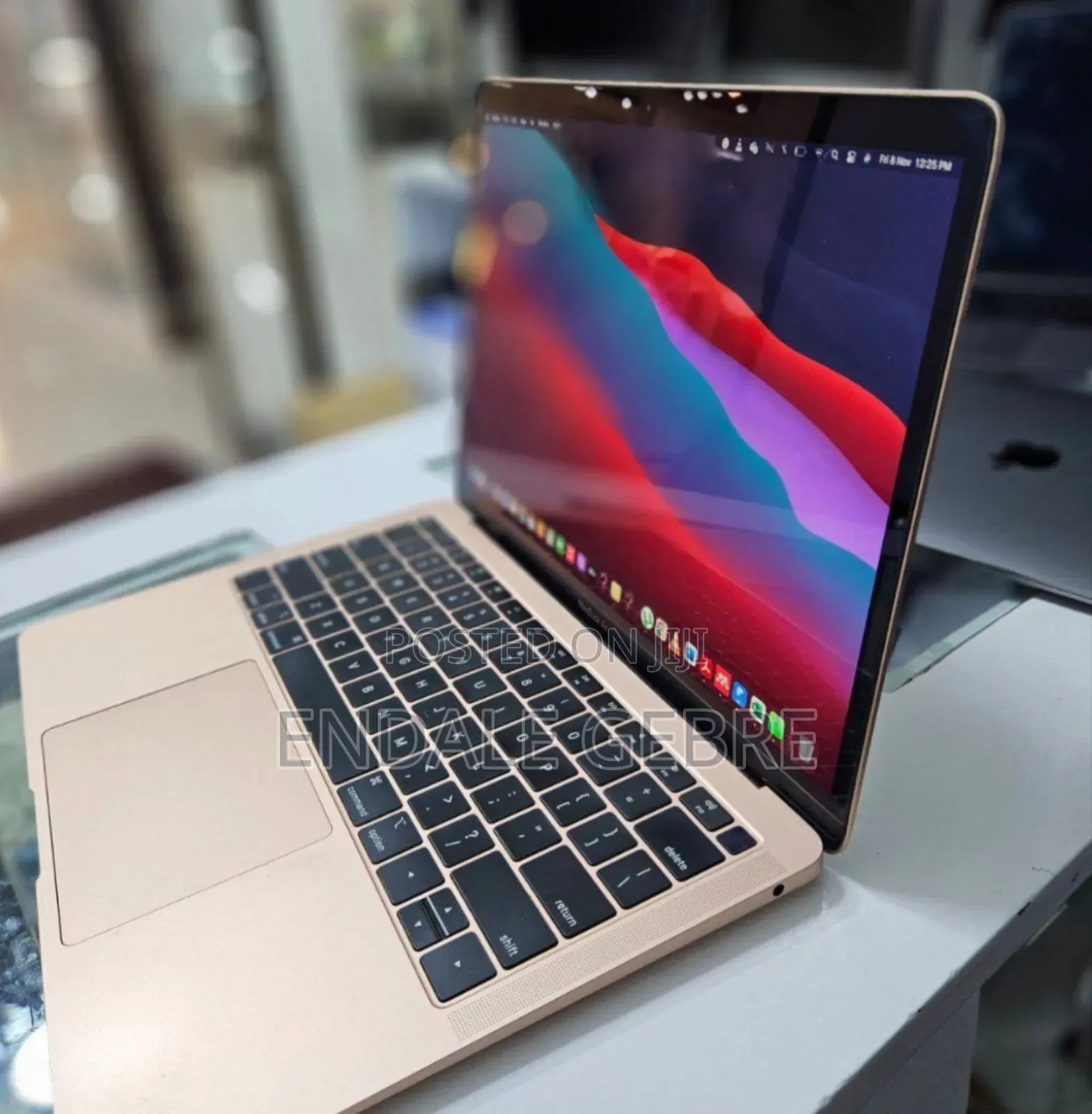 New Laptop Apple MacBook Air 2020 M1 8GB Apple M1 SSD 256GB