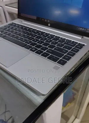 New Laptop HP EliteBook 840 G8 16GB Intel Core I5 SSD 512GB