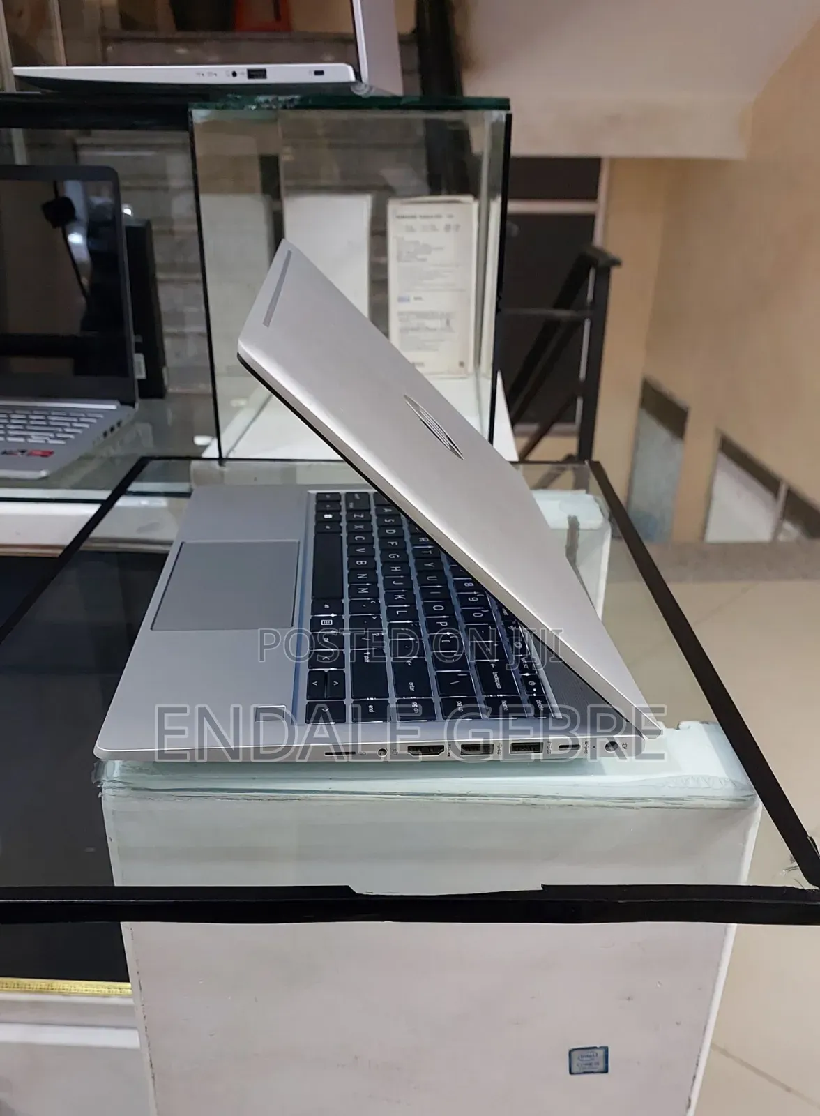 New Laptop HP EliteBook 840 G8 16GB Intel Core I5 SSD 512GB