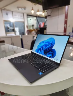 Photo - New Samsung Galaxy Book3 Pro 360 16" 8GB Intel Core I3 SSD 256GB